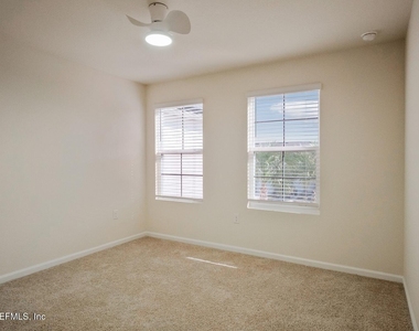 73 Java Lane - Photo Thumbnail 12