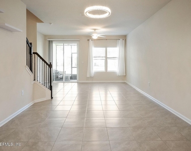 73 Java Lane - Photo Thumbnail 3