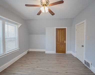 2308 Fremont Street - Photo Thumbnail 13