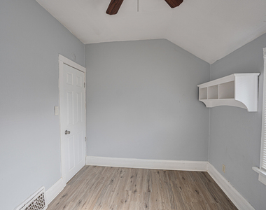2308 Fremont Street - Photo Thumbnail 9