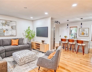 2250 Dodson Drive - Photo Thumbnail 4