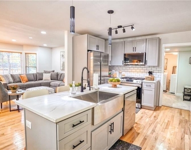 2250 Dodson Drive - Photo Thumbnail 9