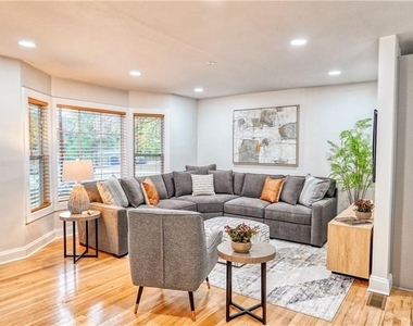2250 Dodson Drive - Photo Thumbnail 2