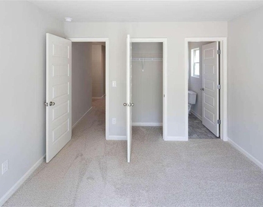 1494 Townsend Court - Photo Thumbnail 6