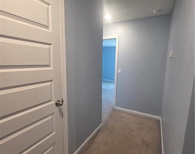 1494 Townsend Court - Photo Thumbnail 17