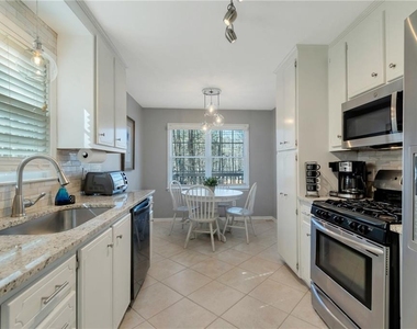 1319 Towne Harbor Trail - Photo Thumbnail 6