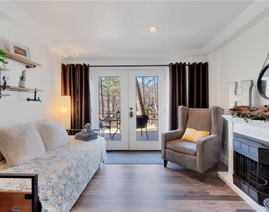 1319 Towne Harbor Trail - Photo Thumbnail 12