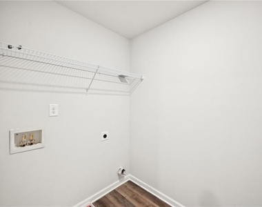 4437 Ben Hill Road - Photo Thumbnail 31