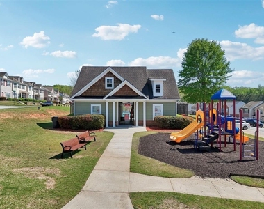 4437 Ben Hill Road - Photo Thumbnail 38