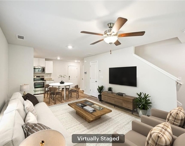 4437 Ben Hill Road - Photo Thumbnail 2