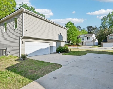 4437 Ben Hill Road - Photo Thumbnail 34