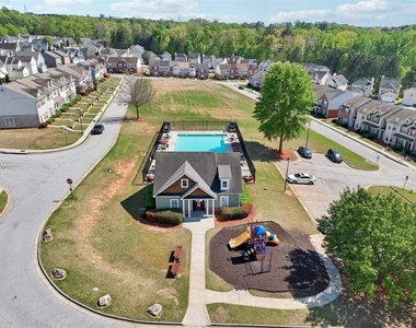 4437 Ben Hill Road - Photo Thumbnail 36