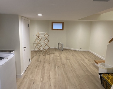 2510 Sheridan Road - Photo Thumbnail 18