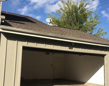 7111 Brendam Lane - Photo Thumbnail 6