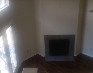 7111 Brendam Lane - Photo Thumbnail 4