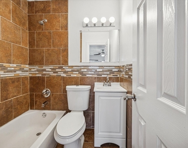 708 E 32nd Street - Photo Thumbnail 18