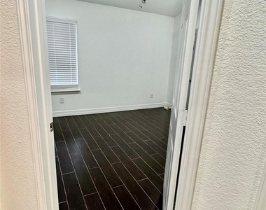 21424 Quail Point Ln - Photo Thumbnail 15