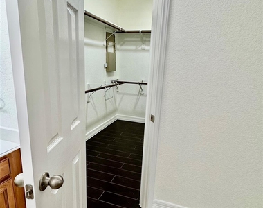 21424 Quail Point Ln - Photo Thumbnail 35