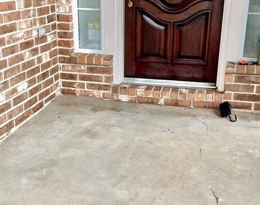 21424 Quail Point Ln - Photo Thumbnail 8