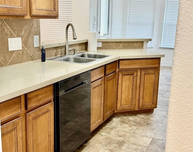 21424 Quail Point Ln - Photo Thumbnail 41
