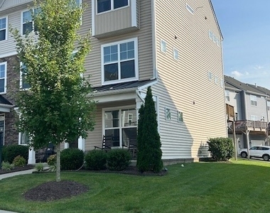 6454 Cassia Loop - Photo Thumbnail 2