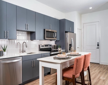 641 W Crosstimbers Street - Photo Thumbnail 2