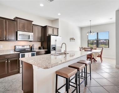 10879 Rutherford Road - Photo Thumbnail 6