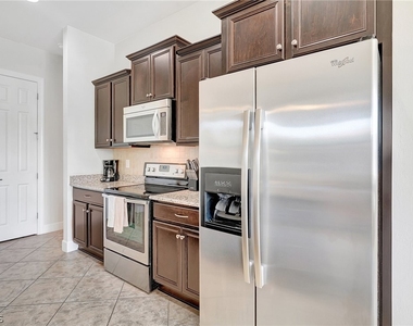 10879 Rutherford Road - Photo Thumbnail 10