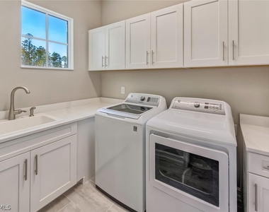 15050 Blue Bay Circle - Photo Thumbnail 22