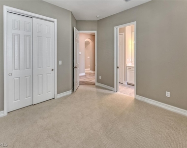 15050 Blue Bay Circle - Photo Thumbnail 21