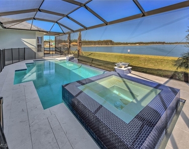 15050 Blue Bay Circle - Photo Thumbnail 25