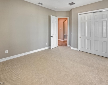 15050 Blue Bay Circle - Photo Thumbnail 17