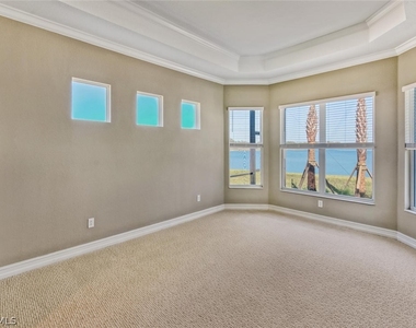 15050 Blue Bay Circle - Photo Thumbnail 9