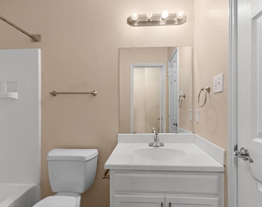 6238 Cottage Pines Drive - Photo Thumbnail 16