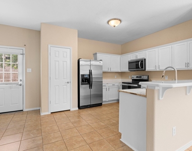 6238 Cottage Pines Drive - Photo Thumbnail 8