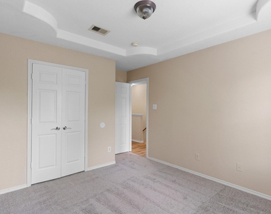 6238 Cottage Pines Drive - Photo Thumbnail 18