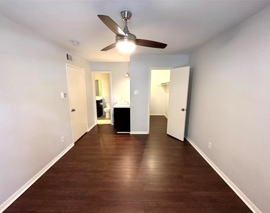 2750 Holly Hall Street - Photo Thumbnail 20