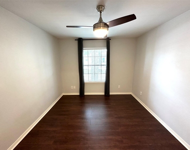 2750 Holly Hall Street - Photo Thumbnail 19