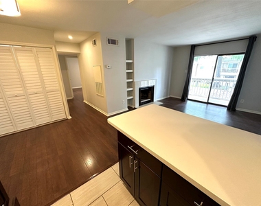 2750 Holly Hall Street - Photo Thumbnail 11
