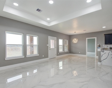 1764 Road 5722 - Photo Thumbnail 3