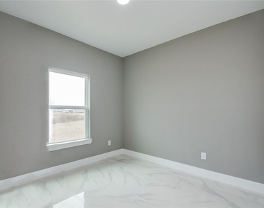 1764 Road 5722 - Photo Thumbnail 22