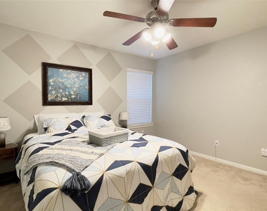 21618 Ivory Gate Lane - Photo Thumbnail 11