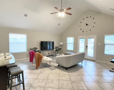 21618 Ivory Gate Lane - Photo Thumbnail 4