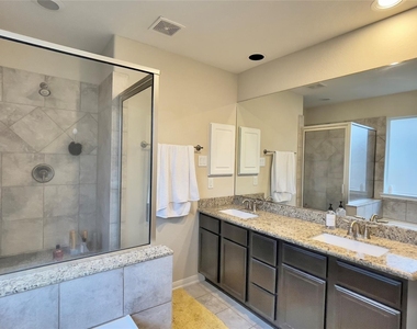 21618 Ivory Gate Lane - Photo Thumbnail 26