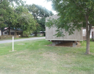 601 Clear Lake Road - Photo Thumbnail 3