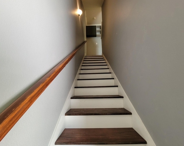 9200 Westheimer Road - Photo Thumbnail 1