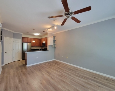 9200 Westheimer Road - Photo Thumbnail 12
