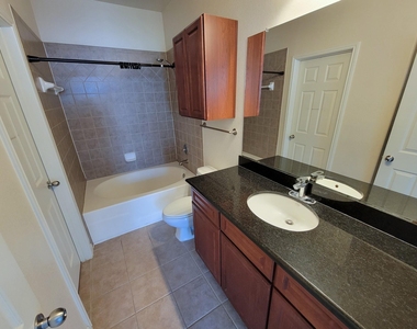 9200 Westheimer Road - Photo Thumbnail 18