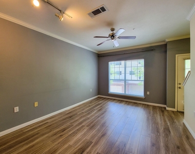 9200 Westheimer Road - Photo Thumbnail 7