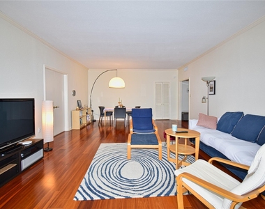 2425 Underwood Street - Photo Thumbnail 4